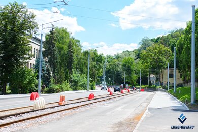 Опори контактної мережі, опора на міській вулиці