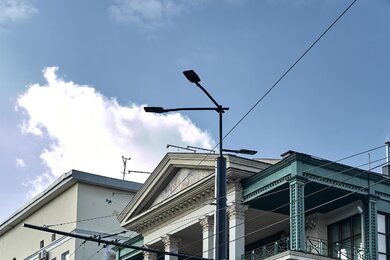 Опори контактної мережі багатогранні в міських умовах